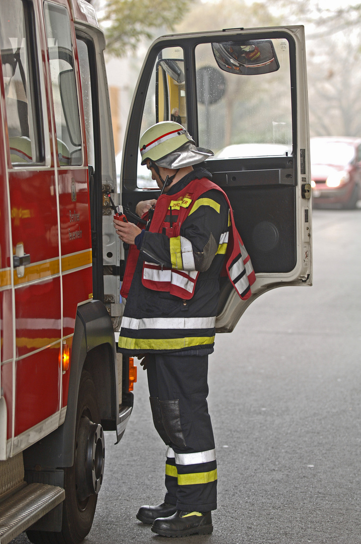 Zugführer der Berufsfeuerwehr Berlin