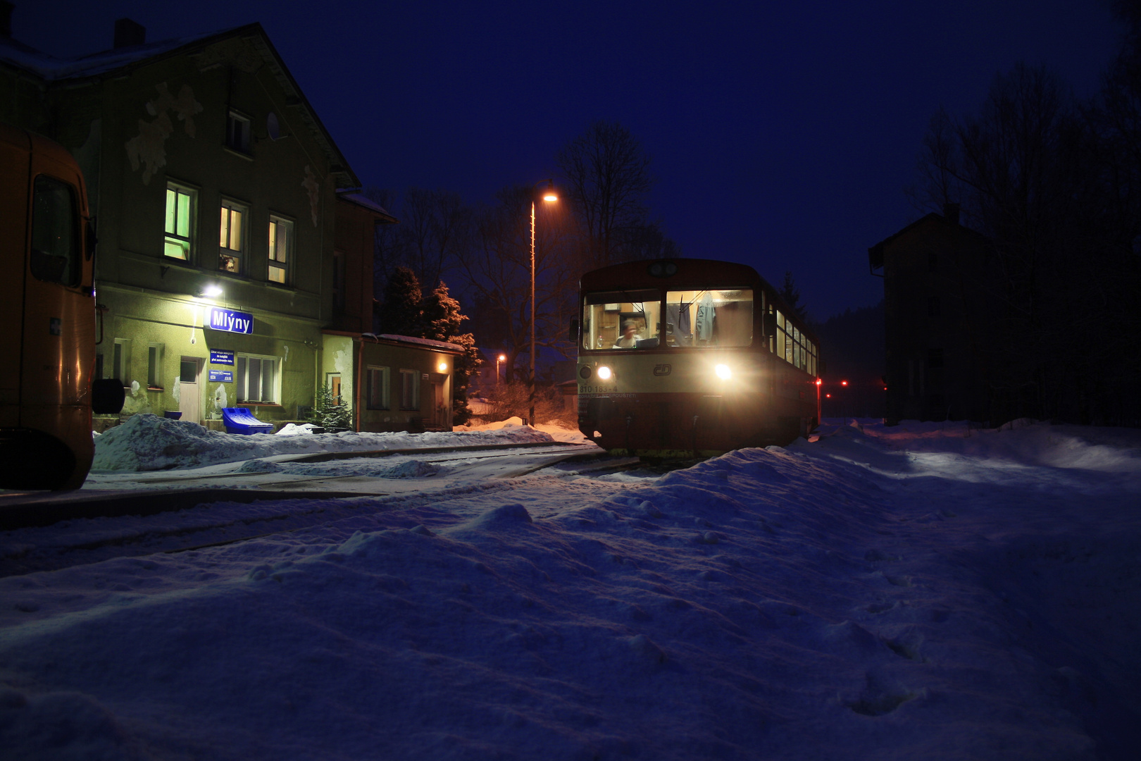 Zugkreuzung in Mlyny .