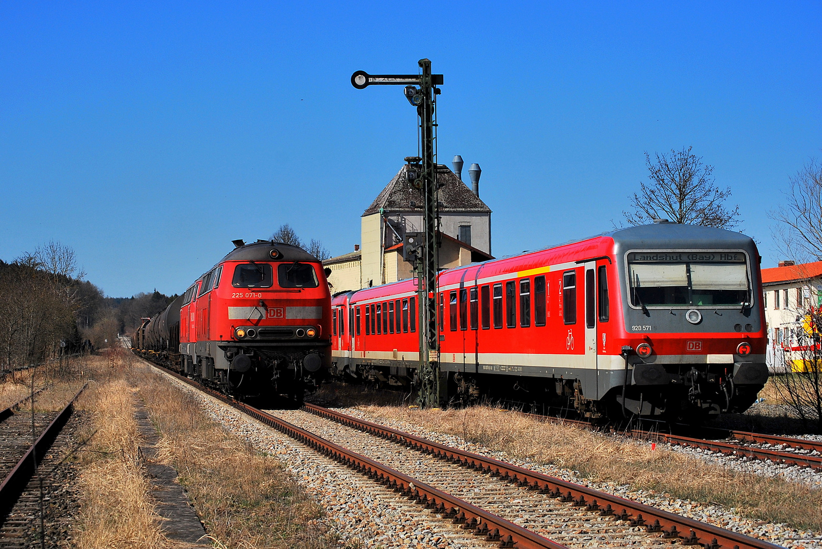 Zugkreuzung in Wiesmühl