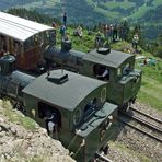 Zugsparade zu Auffahrt auf der Rigi