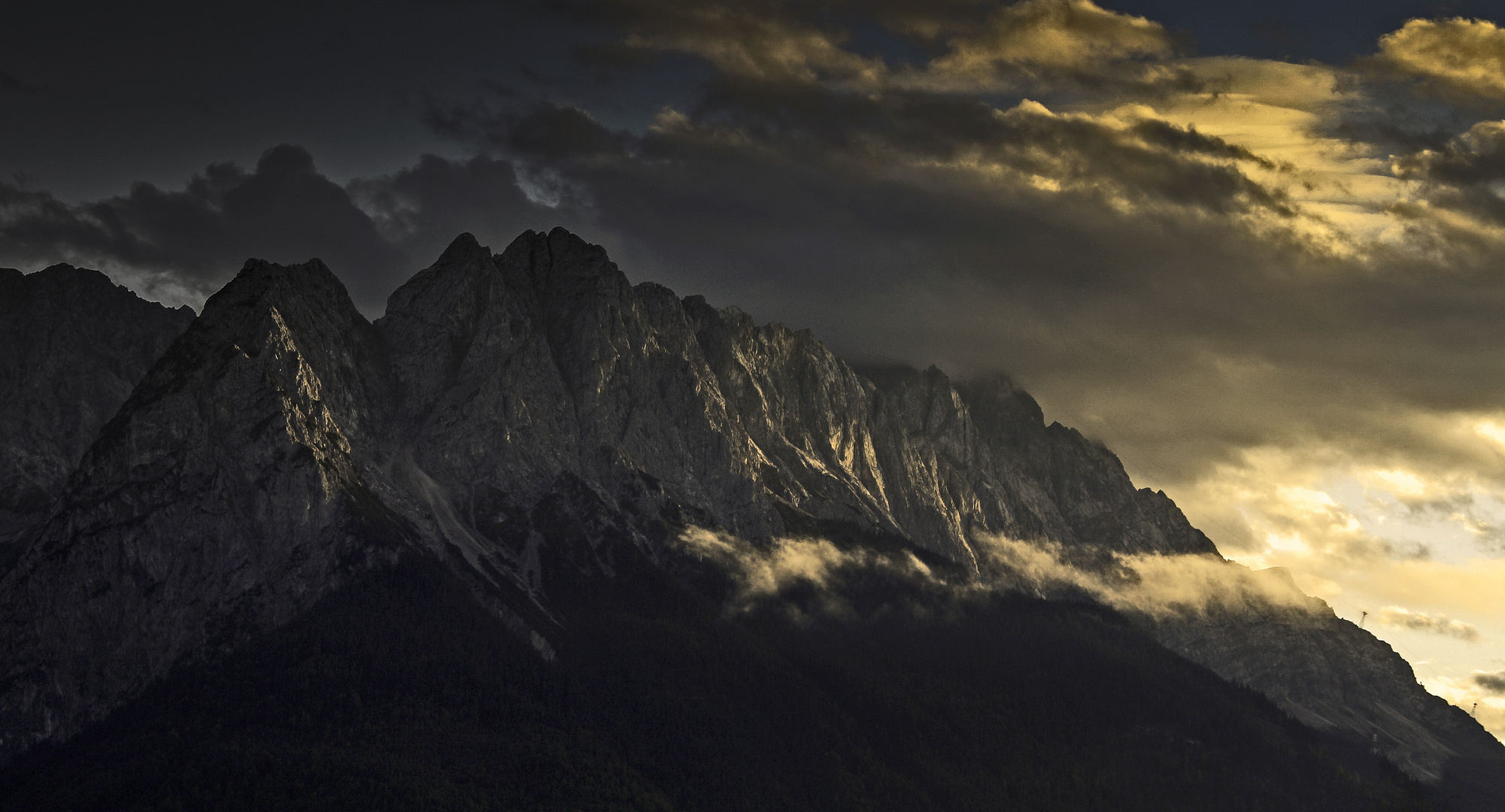 Zugspitze im Abendlicht