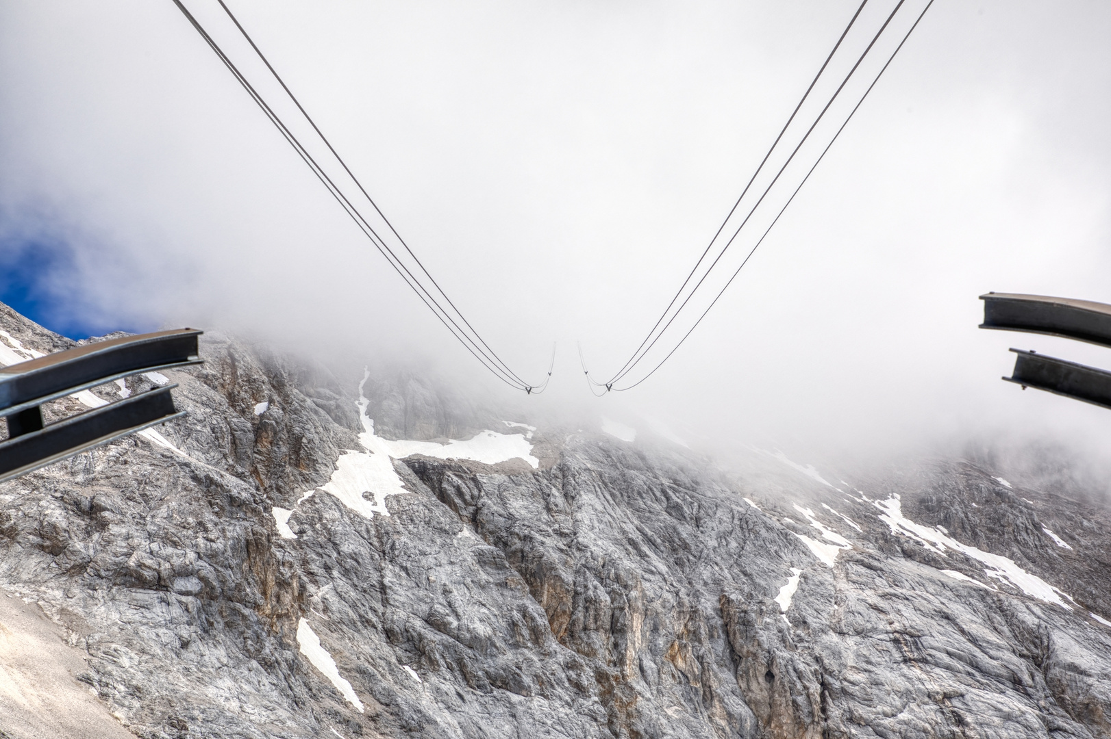 Zugspitze im Juli Teil 4: Gipfel in Wolken