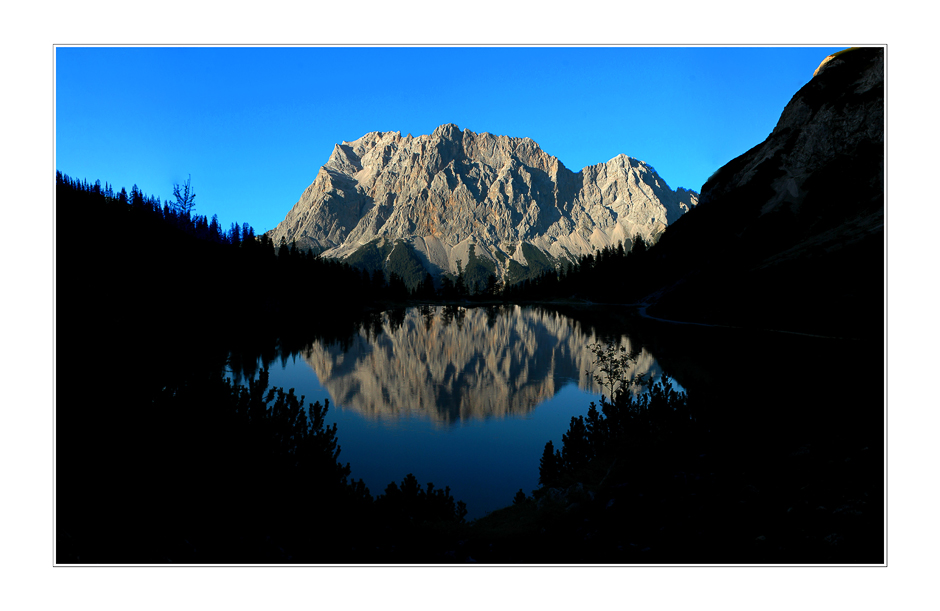 Zugspitze und Seebensee (2)