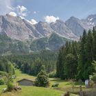 Zugspitzmassiv vom Eibsee aus