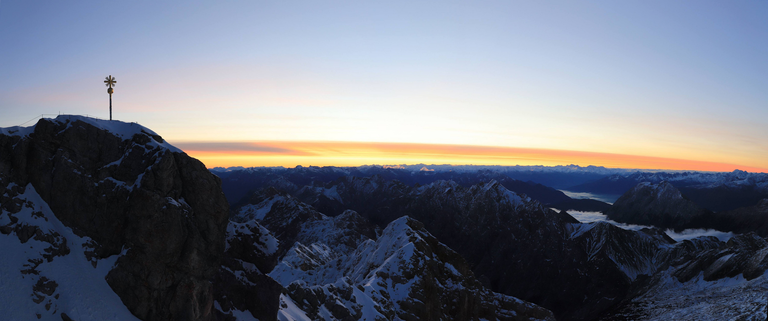 Zugspitzpanorama beim Tageserwachen