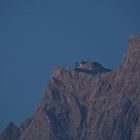 Zugspitzstation vom Fernpass aus gesehen