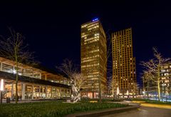 Zuidas - Gustaf Mahlerplein - Symphony Towers - 02