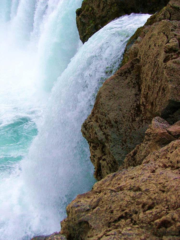 Zulauf zum Godafoss in Island