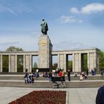 Zum 9. Mai in Berlin – Sowjetisches Ehrenmal Tiergarten