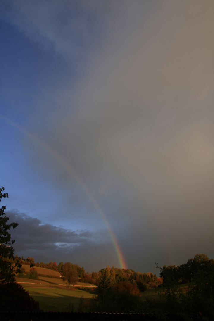 zum Erntedankfest ein Regenbogen