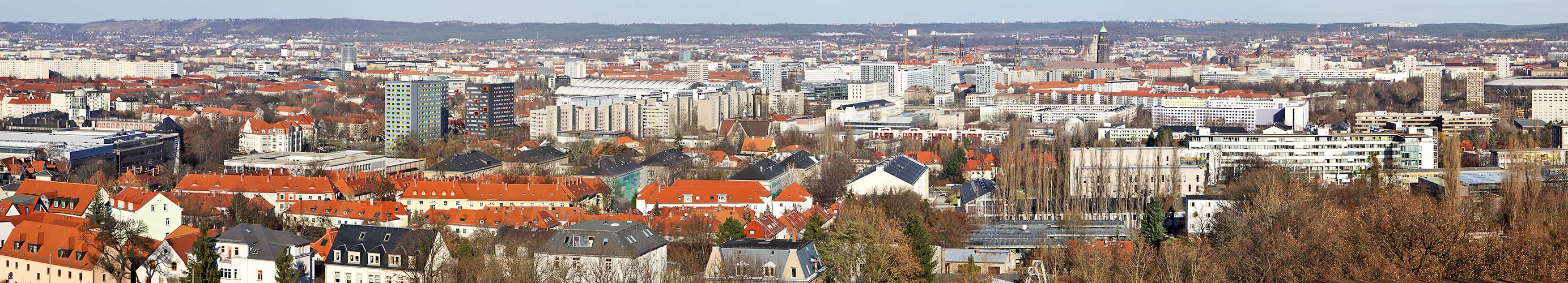 Zum Gedenken an den Bombenangriff auf Dresden heute vor 65 Jahren und...