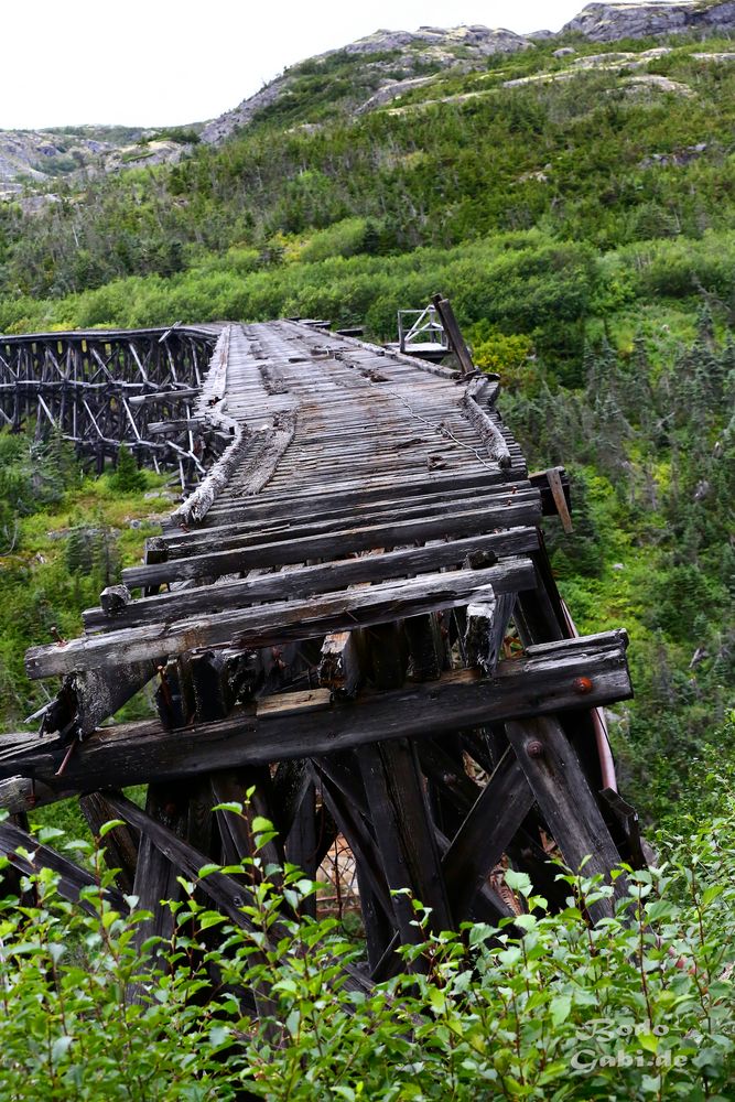 Zum Glück: eine ehemalige Brücke