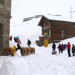 Zum Gornergrat muß man noch ein kleines Stückchen laufen