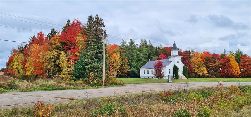 zum Gottesdienst mal in Farbe