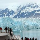 Zum Greifen nahe: der Hubbard-Gletscher