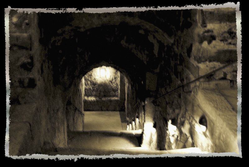 ...zum lachen in den keller gehen... Foto & Bild architektur