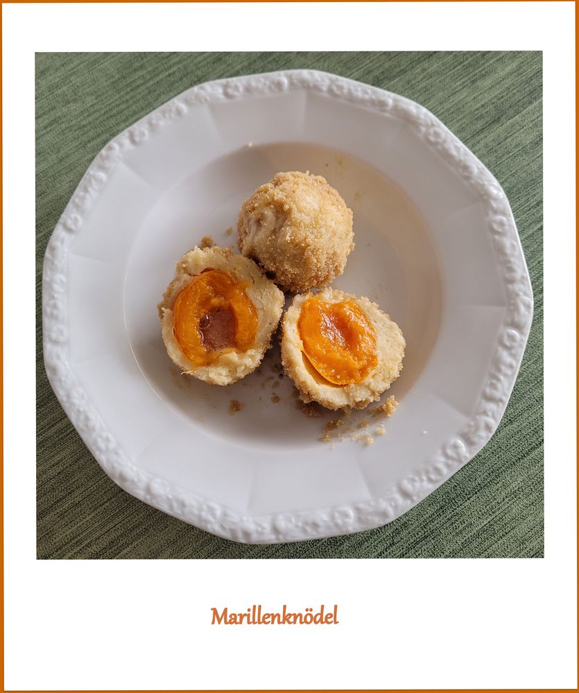 Zum Nachmittag....Marillenknödel