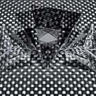 Zum Schwarz-Weißen Freitag - Impressionen mit 3 Kristallpyramiden
