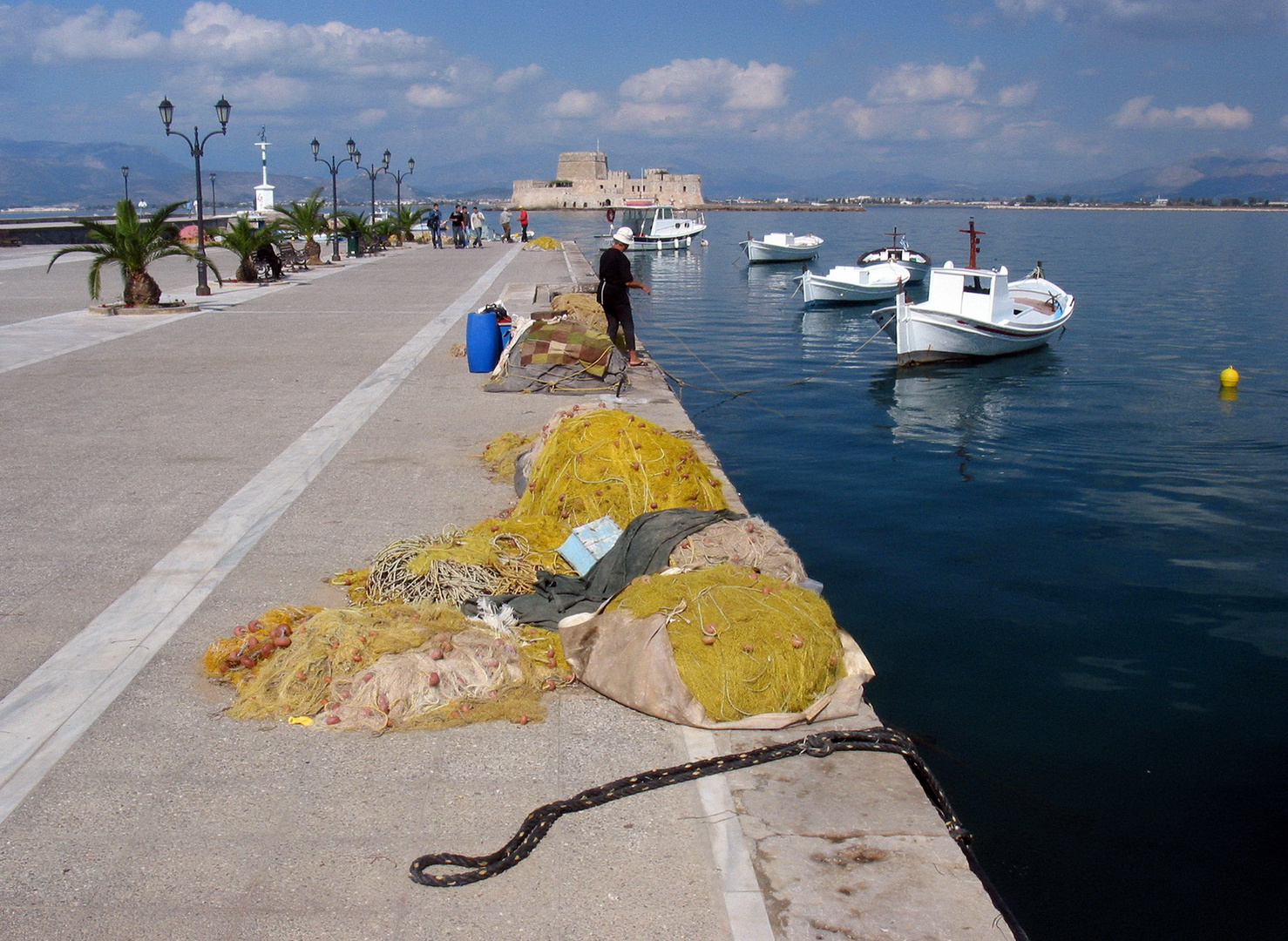Zum Spiegeltag: im Hafen von Nafplio (Peloponnes)