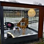 Zum Spiegeltag: Miniausstellung im Freien - Warm oder Kalt?