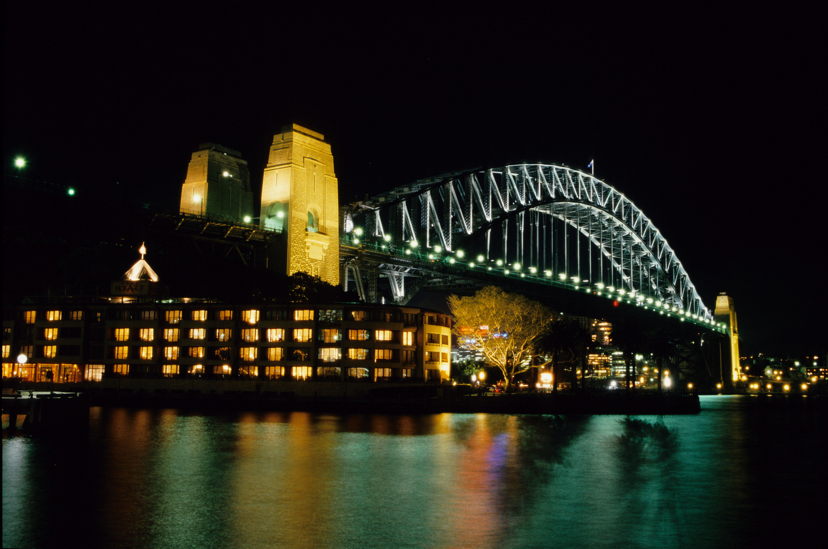 Zum Spiegeltag: Sydney Harbour Bridge