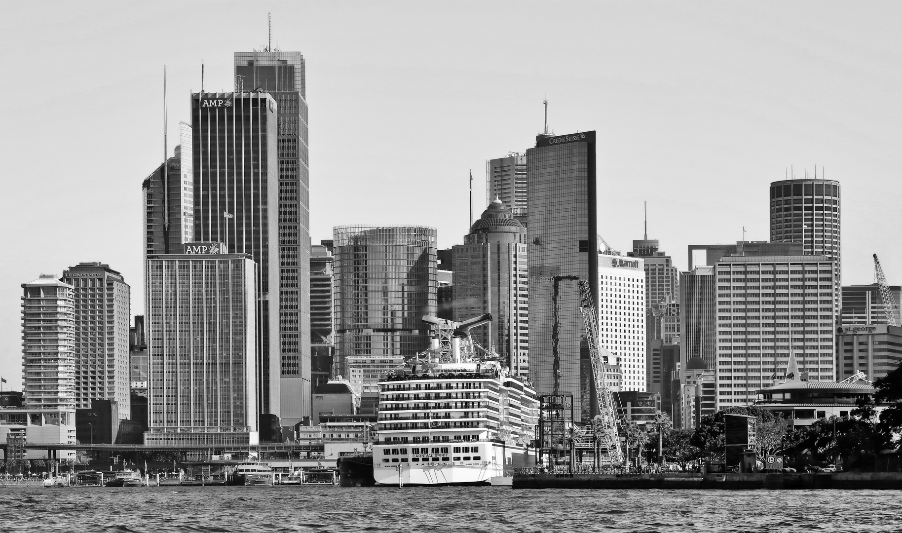 Zum S/W-Tag: Downtown Sydney