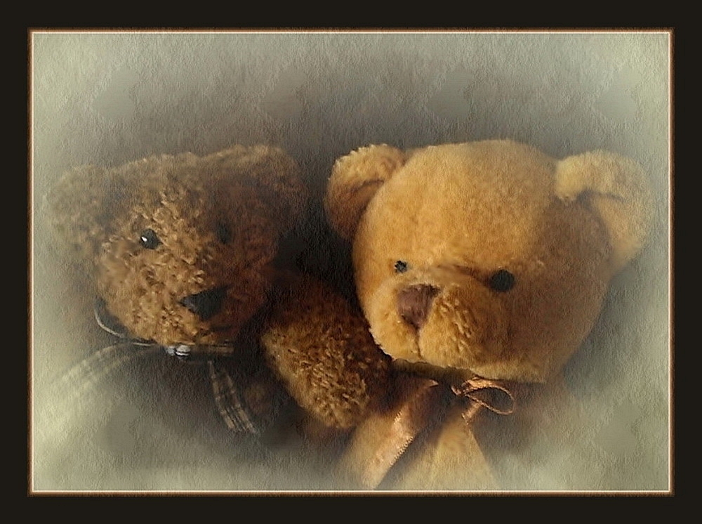 ZUM THEMA: "Puppen & Teddys"