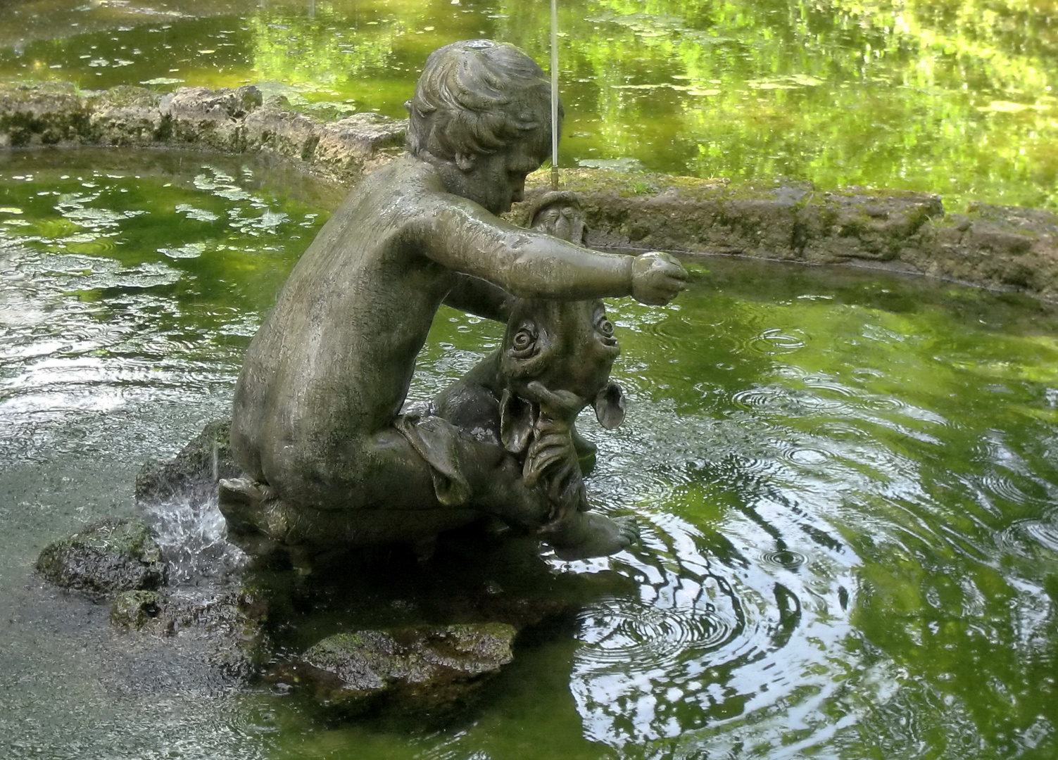 ZUM THEMA "SCHÖNE BRUNNEN"