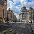 Zum  Wenzelplatz  nach links - Prag -