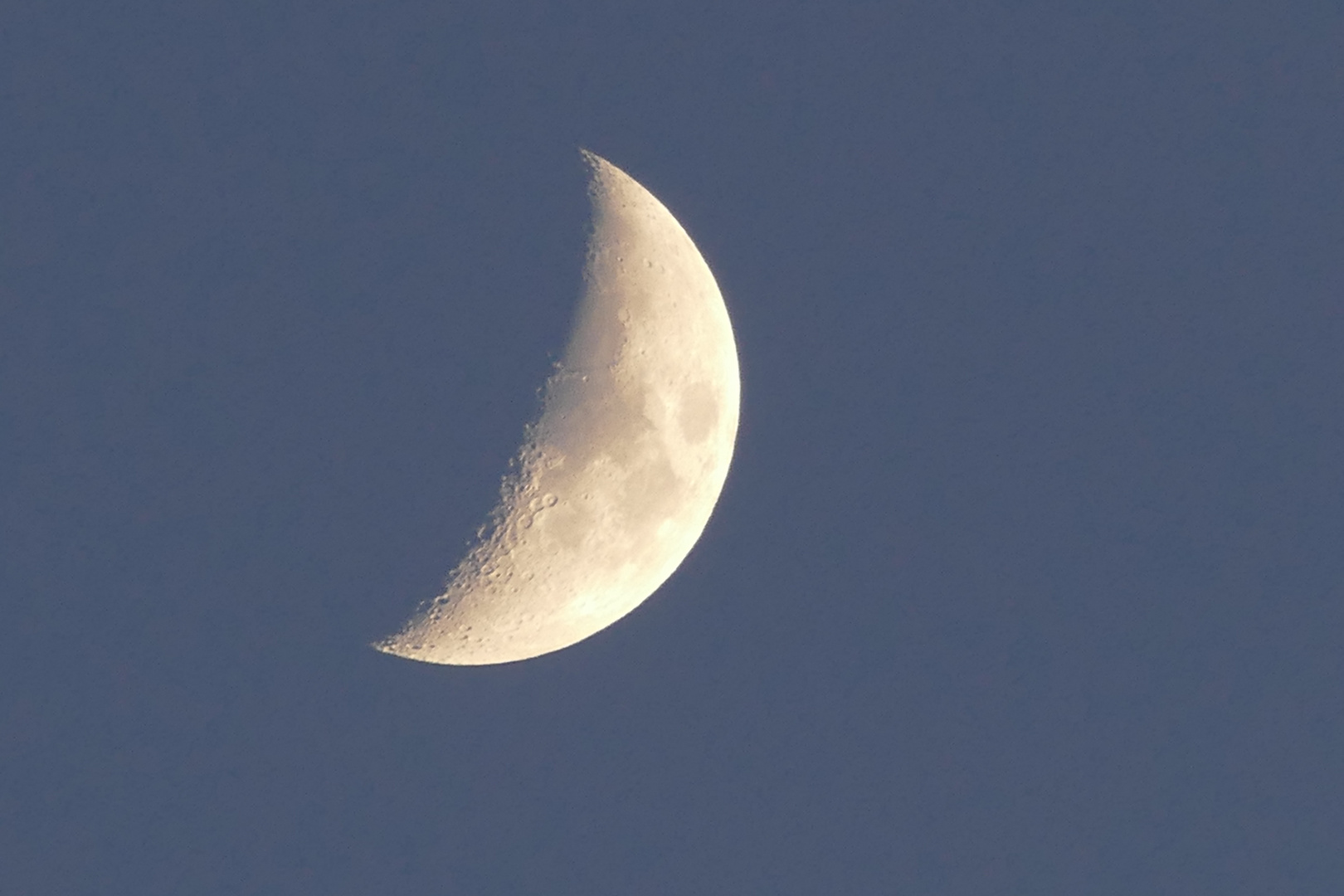 Zunehmender Mond am Arnsberger Himmel