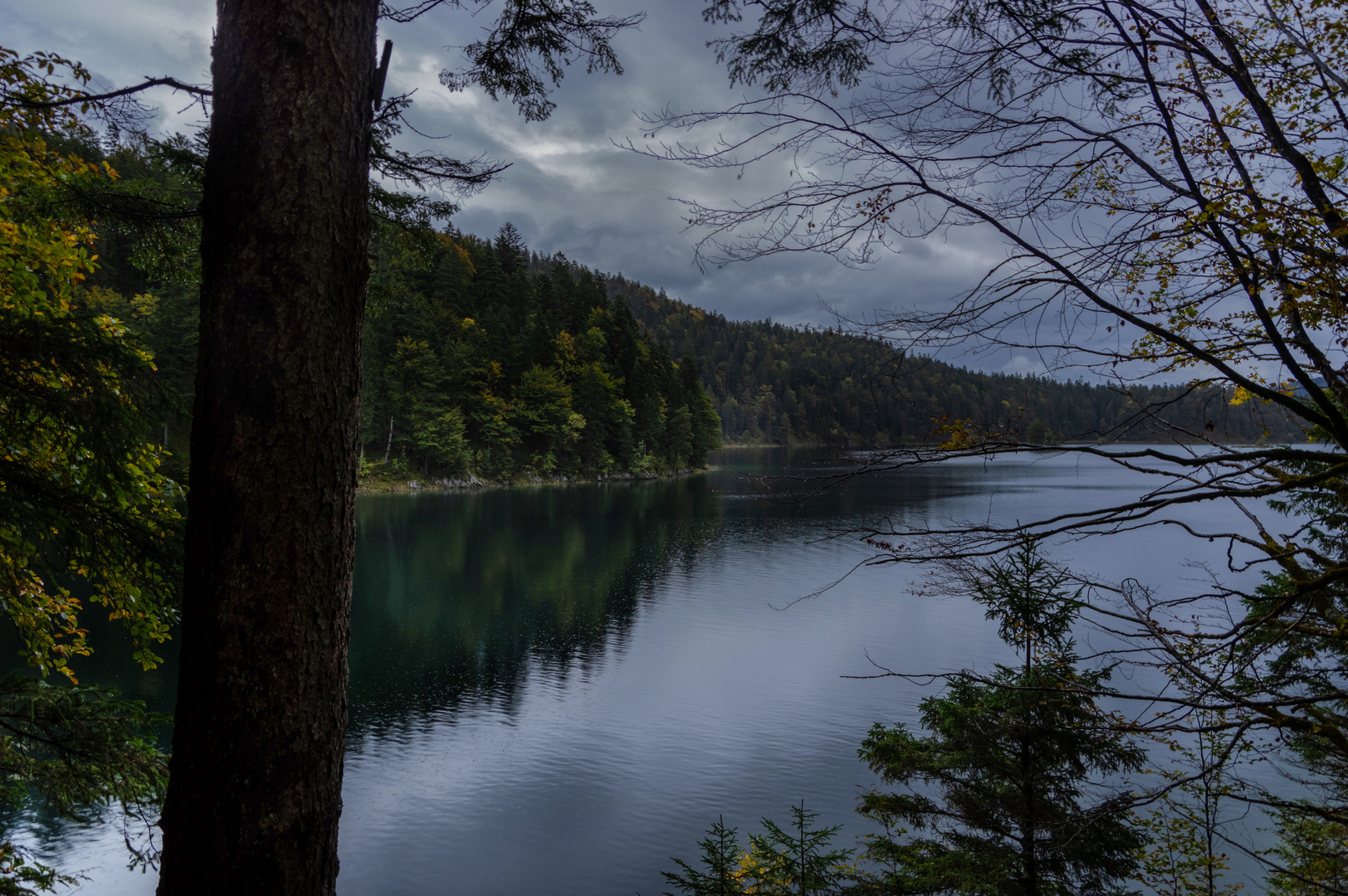 ...zur Abwechslung mal der Eibsee::--)