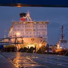 Zur Blaue Stunde im Hafen