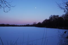 zur Blauen Stunde am Beerenbosteler See