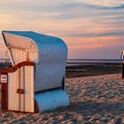 zur Blauen Stunde am Strand