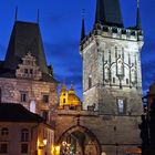 Zur blauen Stunde auf der Karlsbrücke