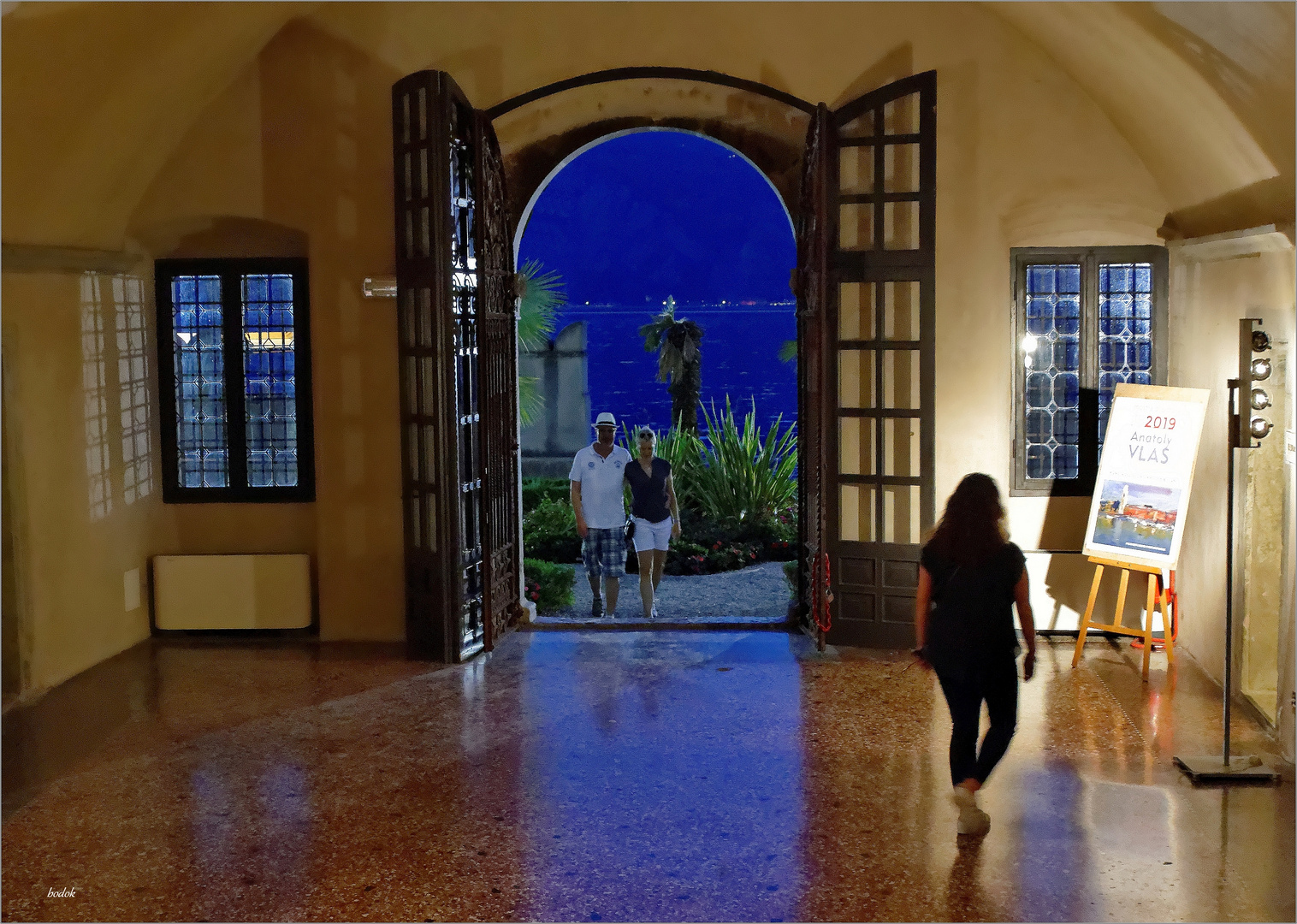 Zur blauen Stunde im Palazzo dei Capitani