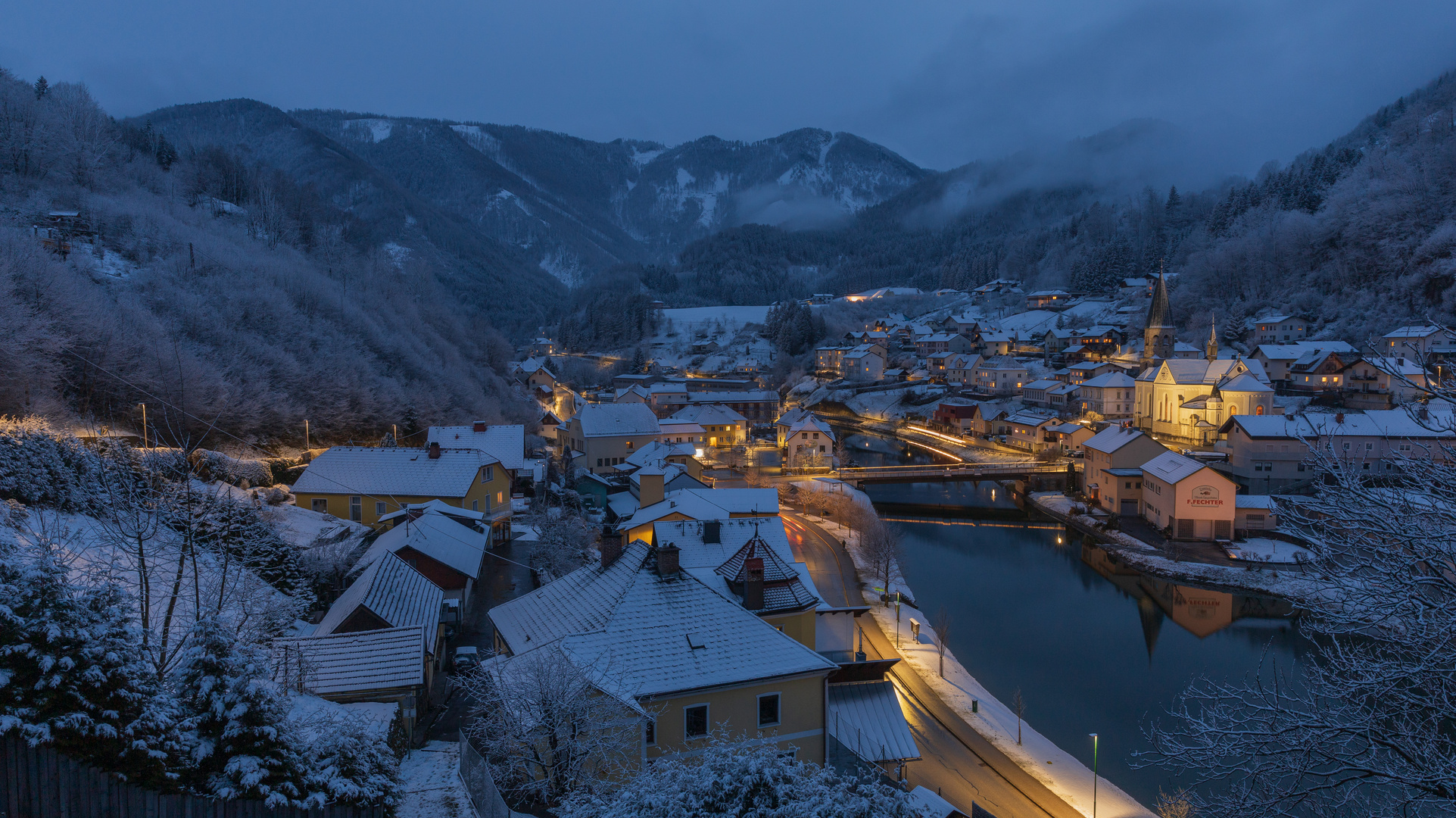 Zur blauen Stunde unterwegs