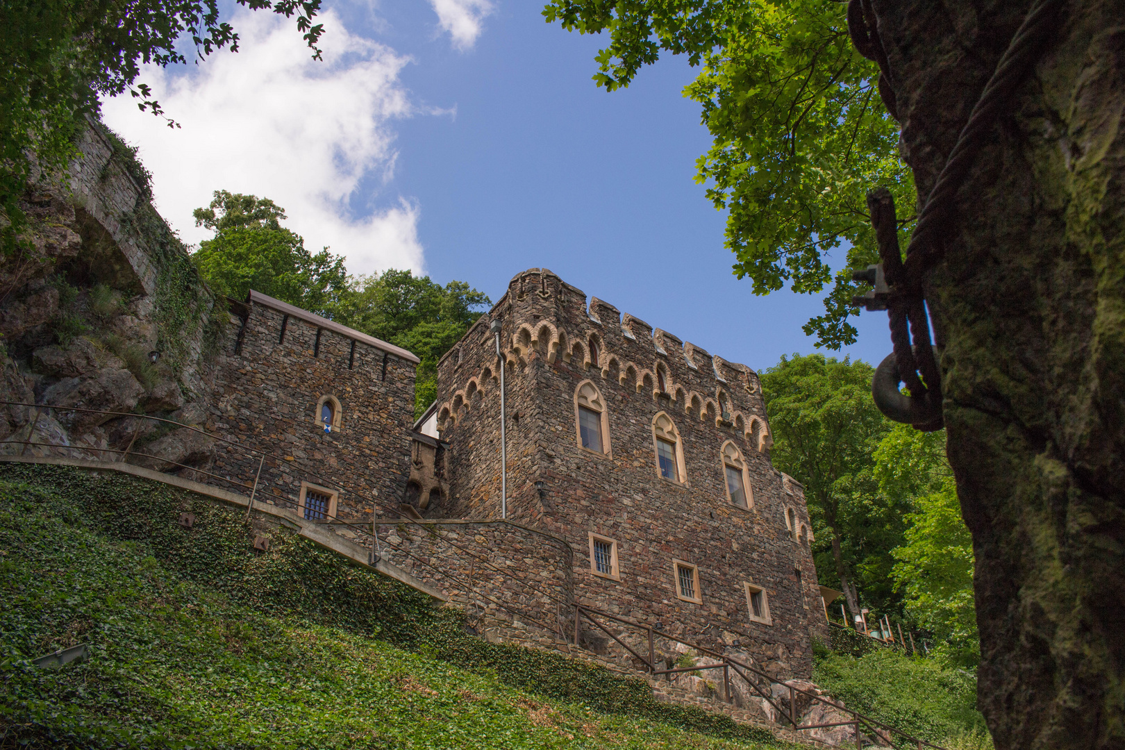 Zur Burg Rheinstein