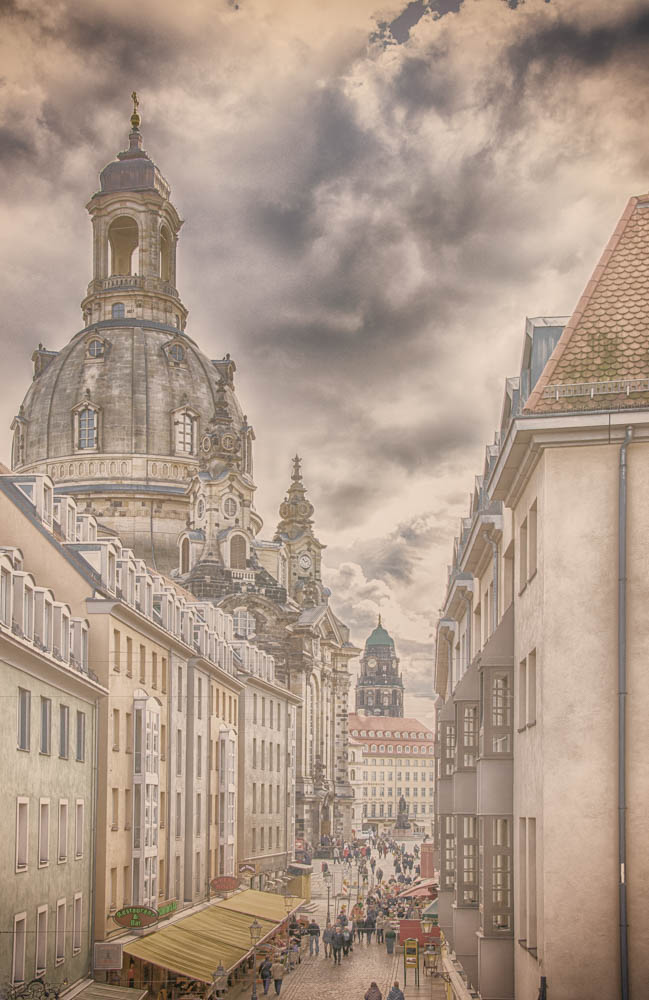 zur Frauenkirche