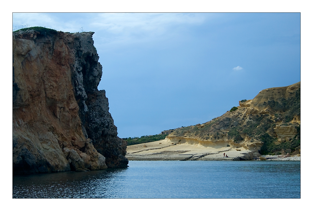 Zur Nachbarinsel Comino....