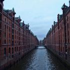 Zur Speicherstadt in Hamburg...