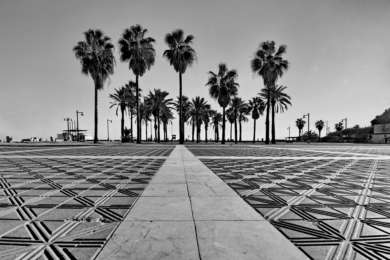 Zur Strandpromenade....