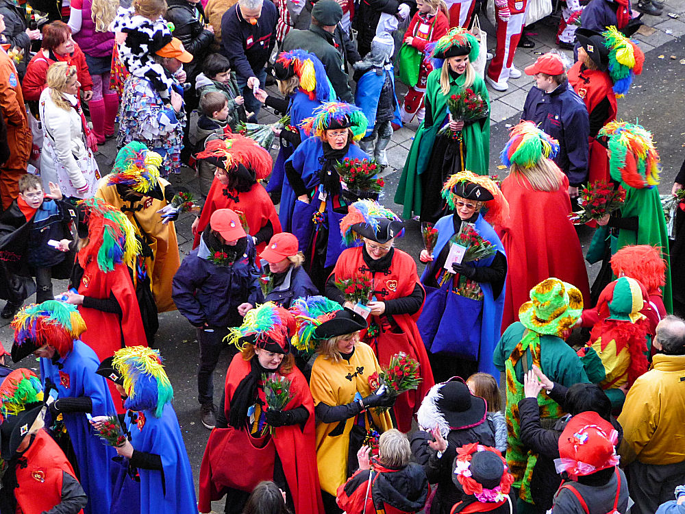 Zur Weiberfastnacht