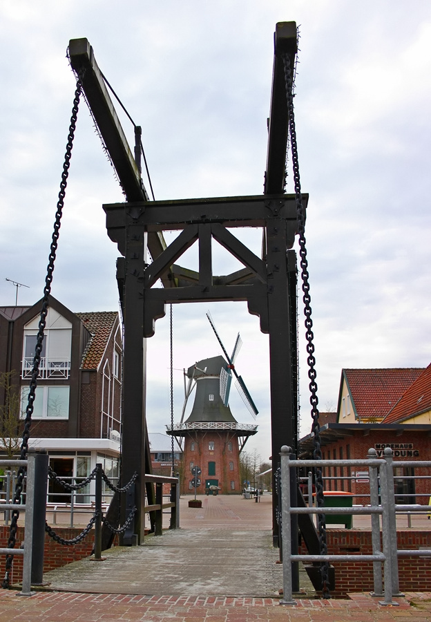 Zur Windmühle hin