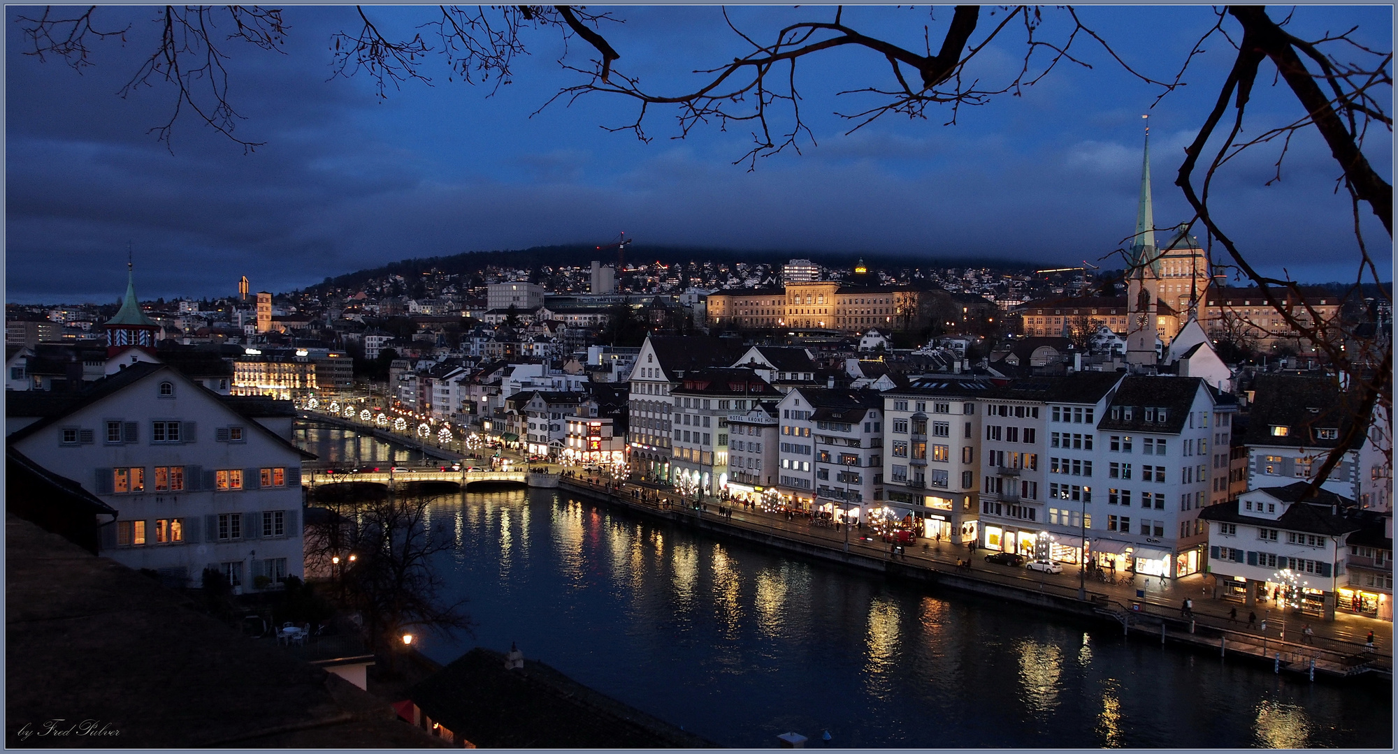 Zurich by night... 