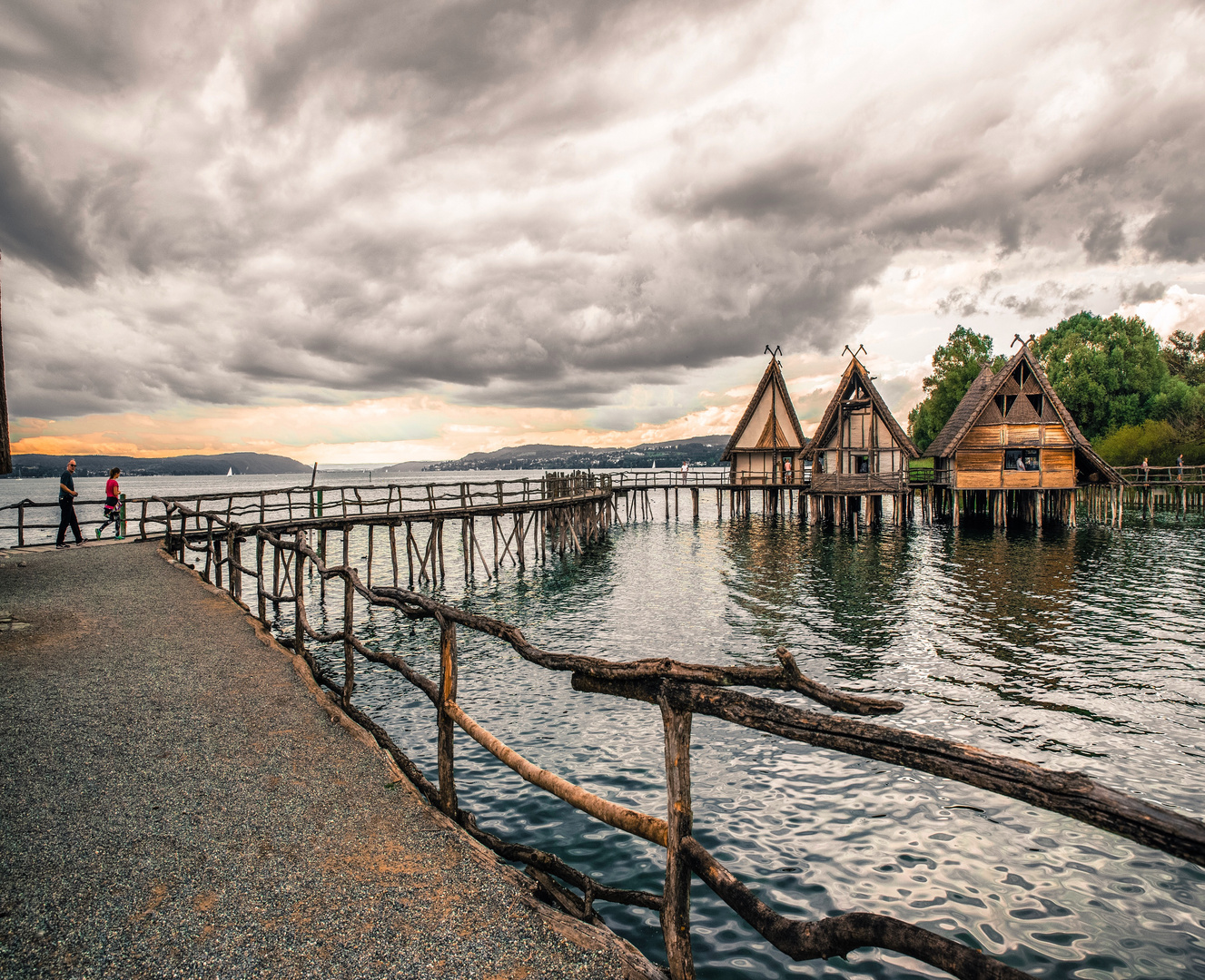 Zurück in die Steinzeit - Die Pfahlbauten im Bodensee