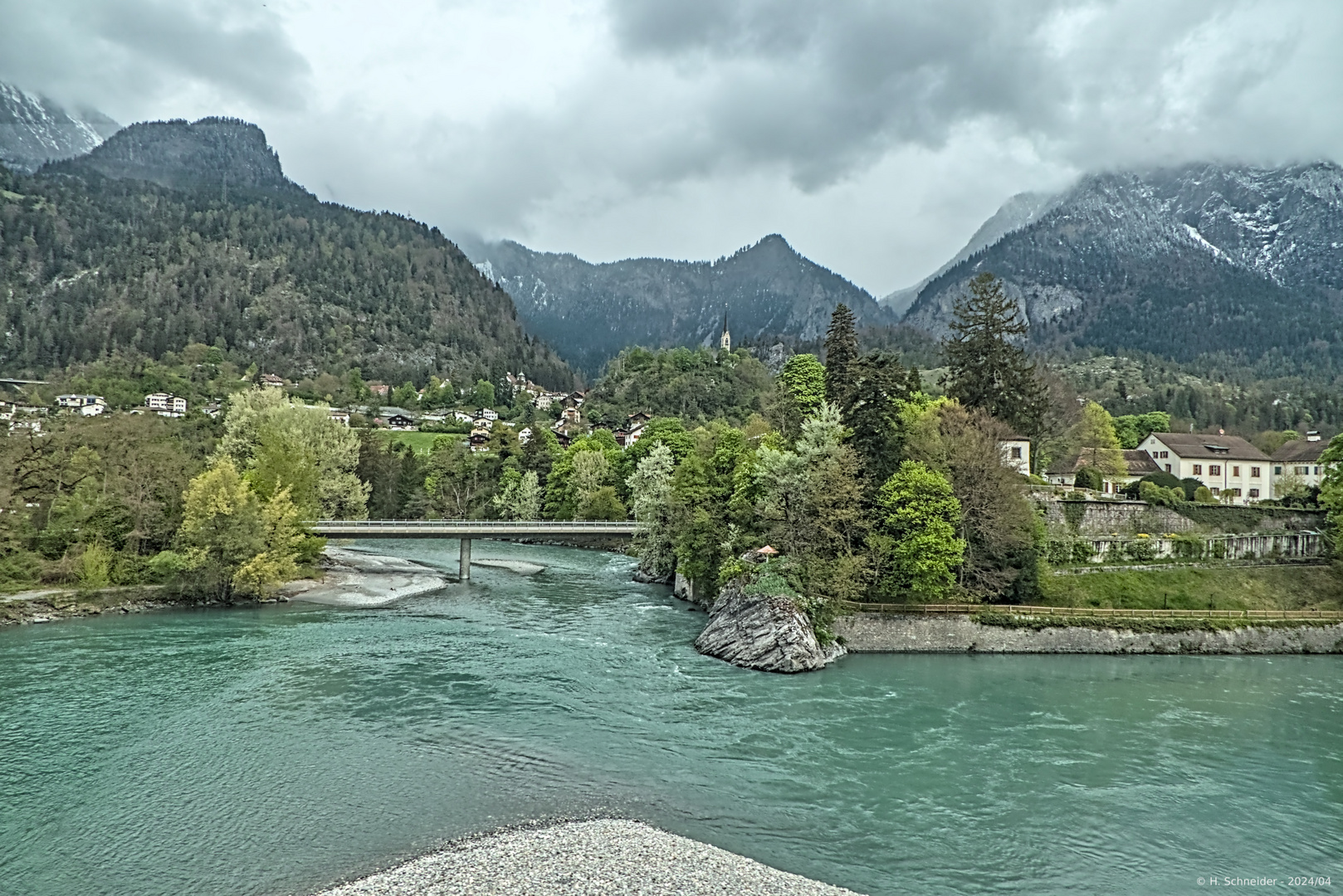 Zusammenfluss Vorder- und Hinterrhein