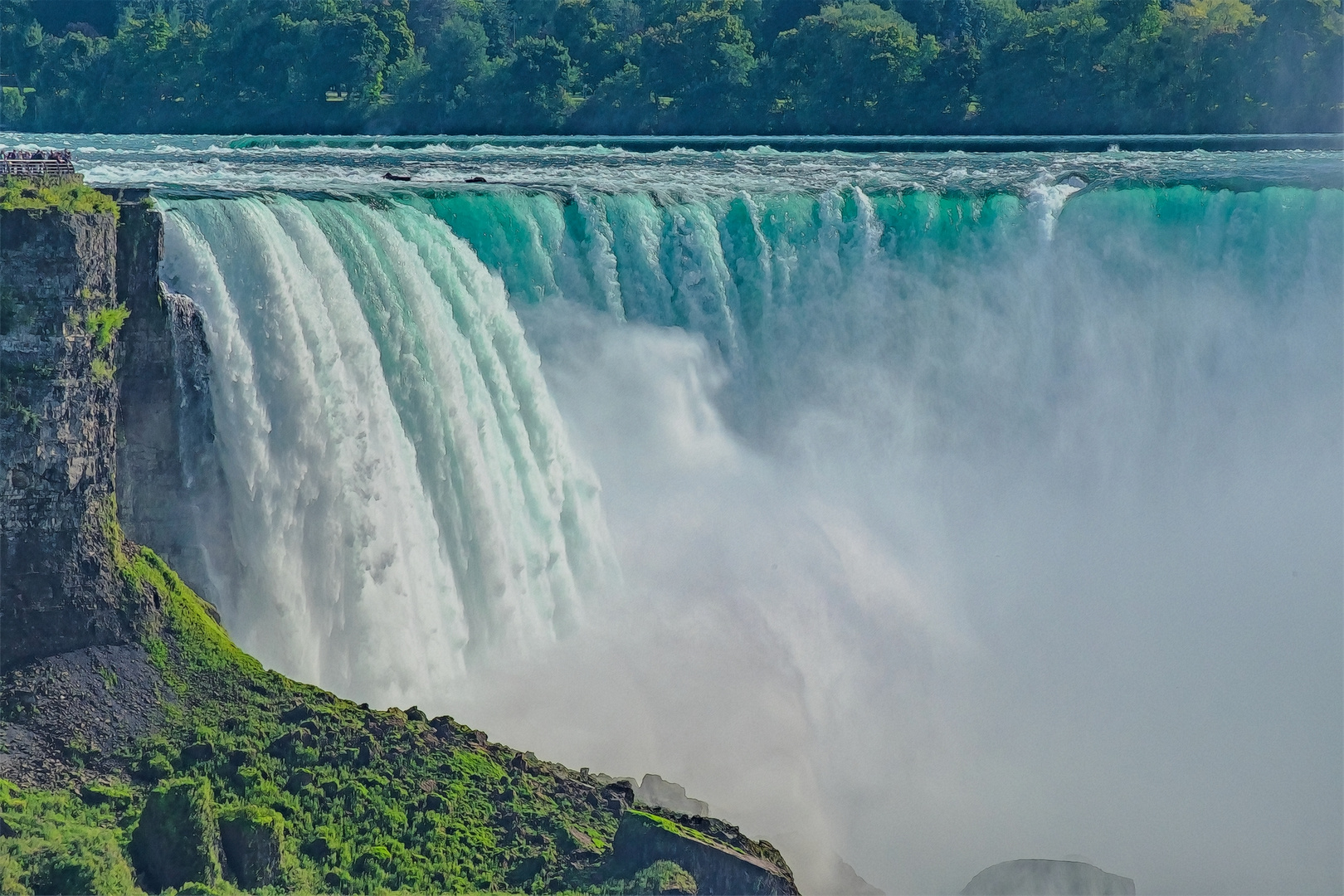 Zuschauer am Niagara-Fall