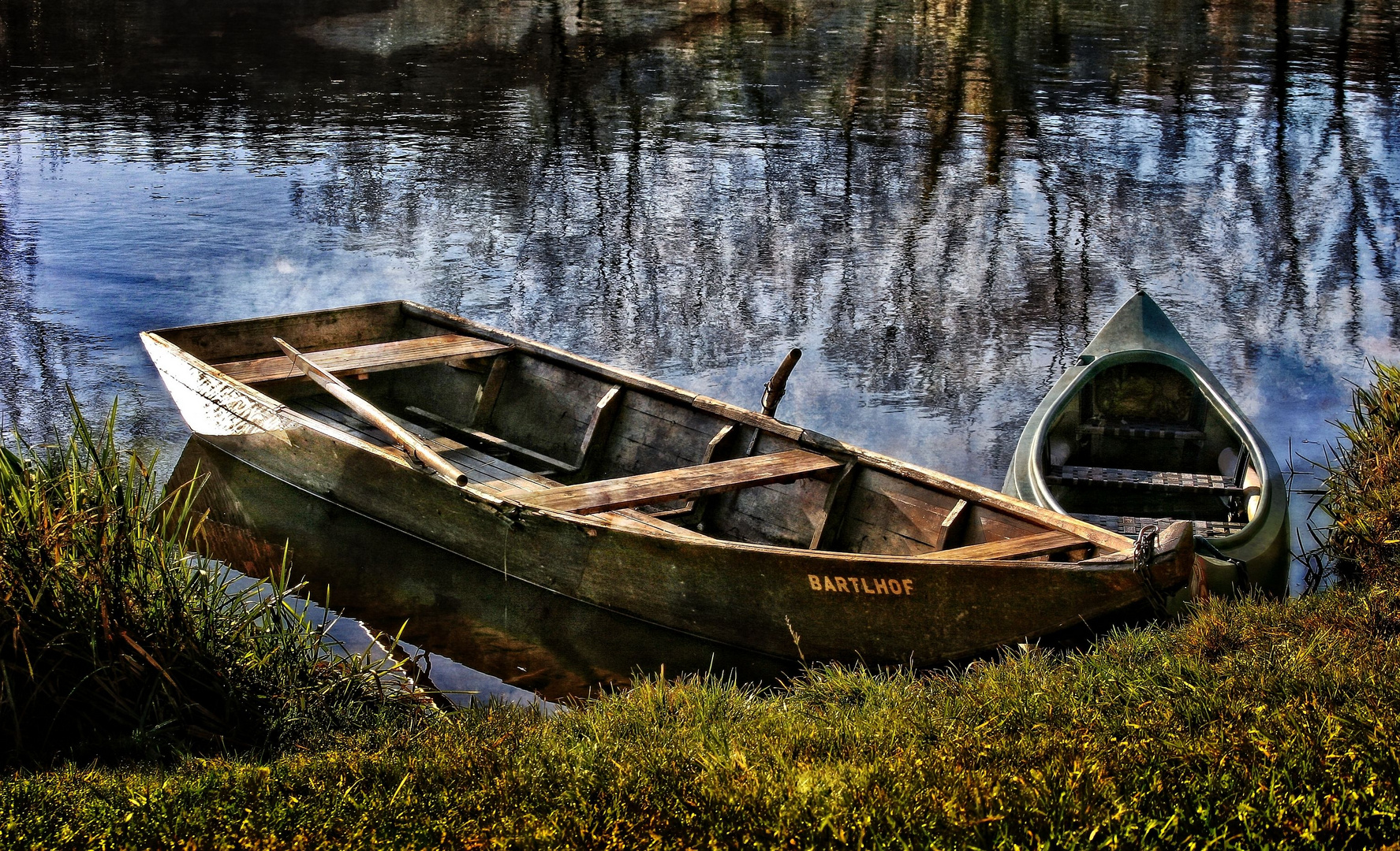 "Zwei Boote an der Naab" (Pseudo-HDR)