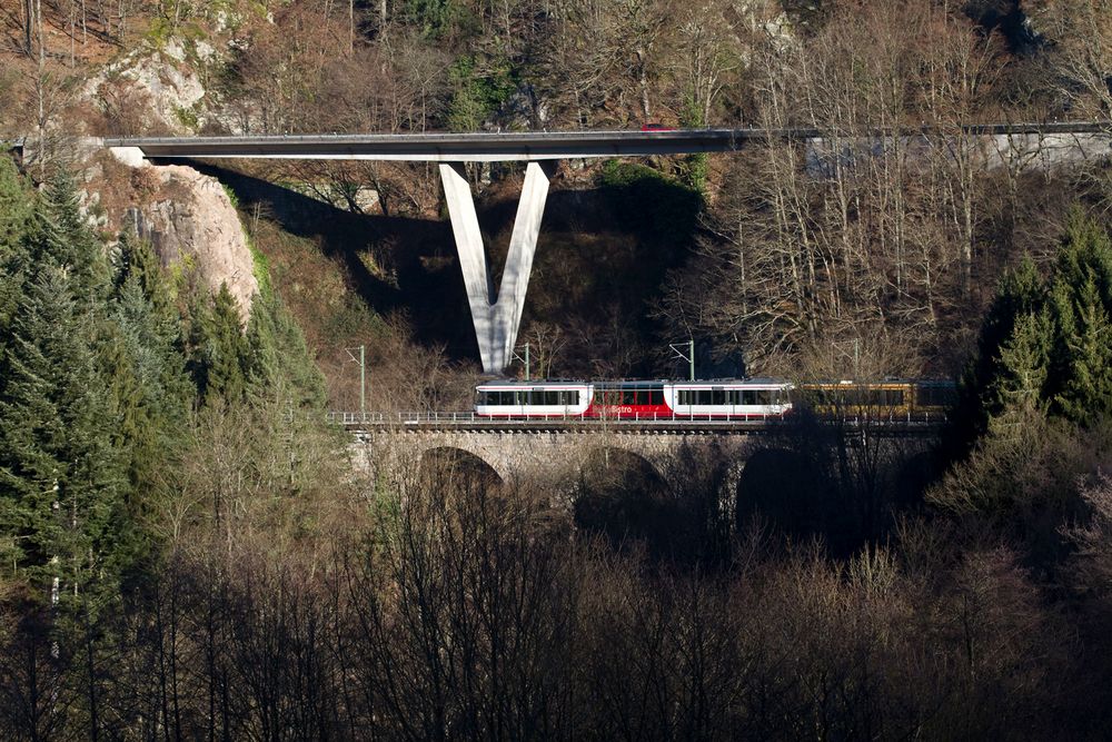 Zwei Brücken